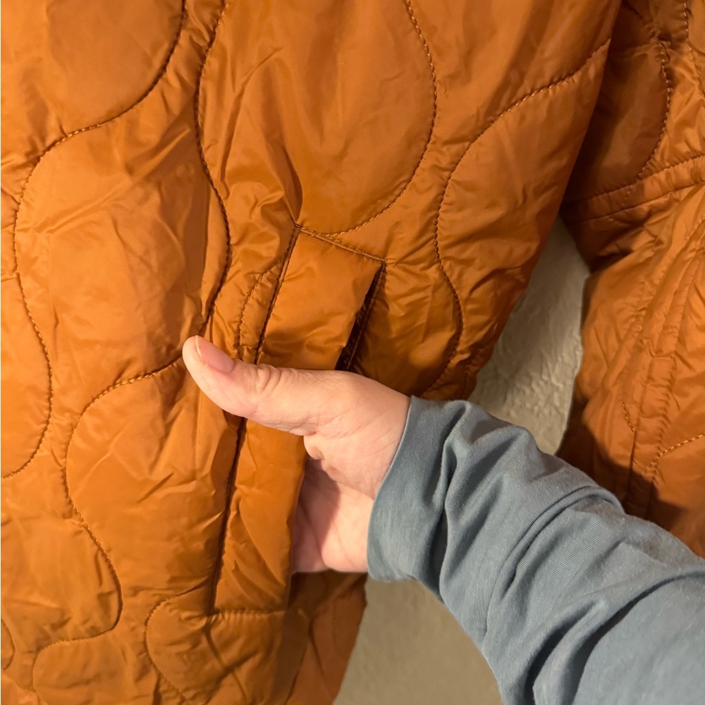 Madewell Airpuff Quilted Shirt Jacket - Picture 4 of 7